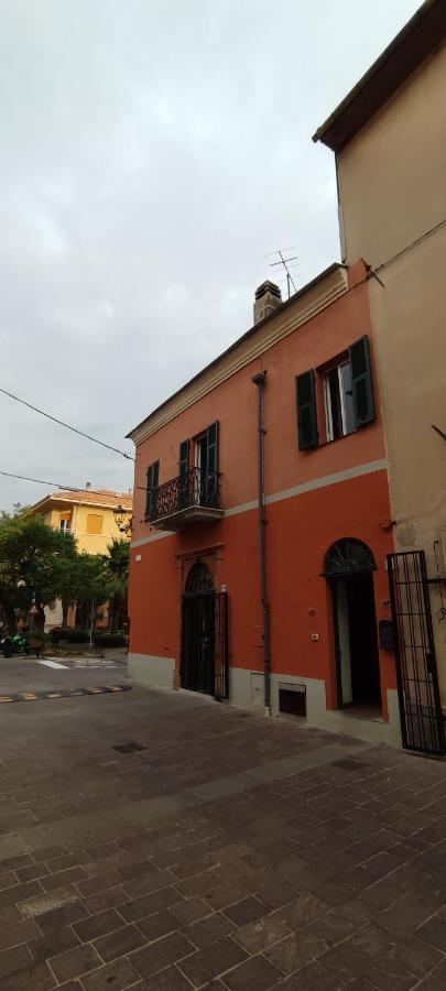 Ideale Per Escursionisti, A Pochi Minuti Dal Mare E Dalle Falesie- Casa Celeste Cisano sul Neva Exterior photo