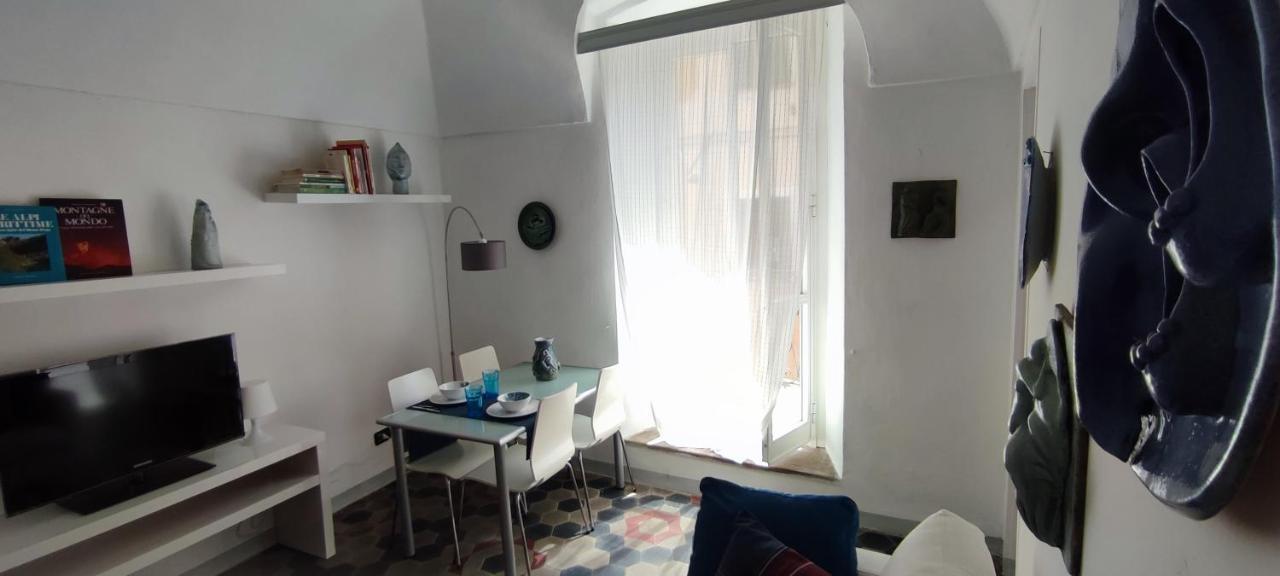 Ideale Per Escursionisti, A Pochi Minuti Dal Mare E Dalle Falesie- Casa Celeste Cisano sul Neva Exterior photo